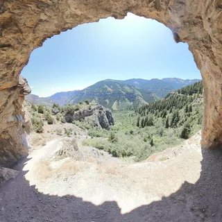 Wind Caves